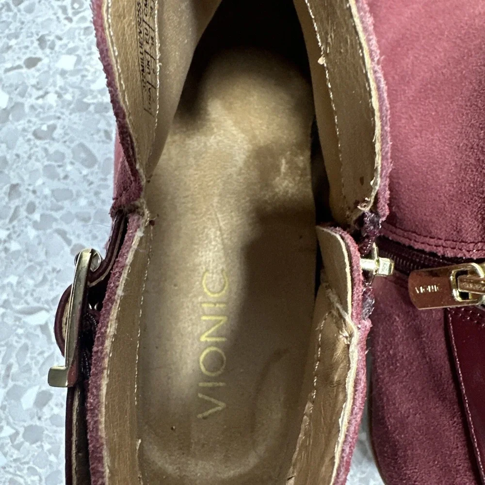 Vionic‎ Ankle Boots Womens 7 Burgundy Suede Side Zip Orthotic Comfort Booties